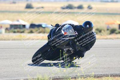 media/Oct-15-2023-TrackXperience (Sun) [[85198ff50b]]/Group 3/session 4 turn 3/